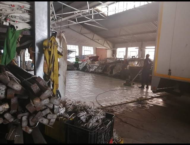 1,000M² WAREHOUSE FOR SALE IN FORDSBURG
